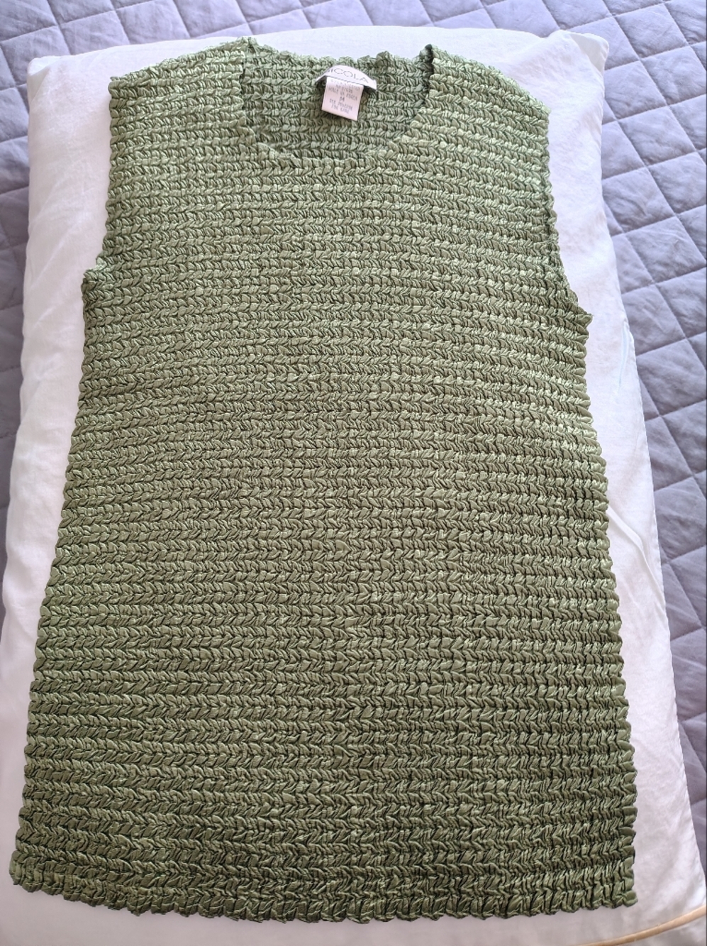 NICOLA Olive Green Smocked Top